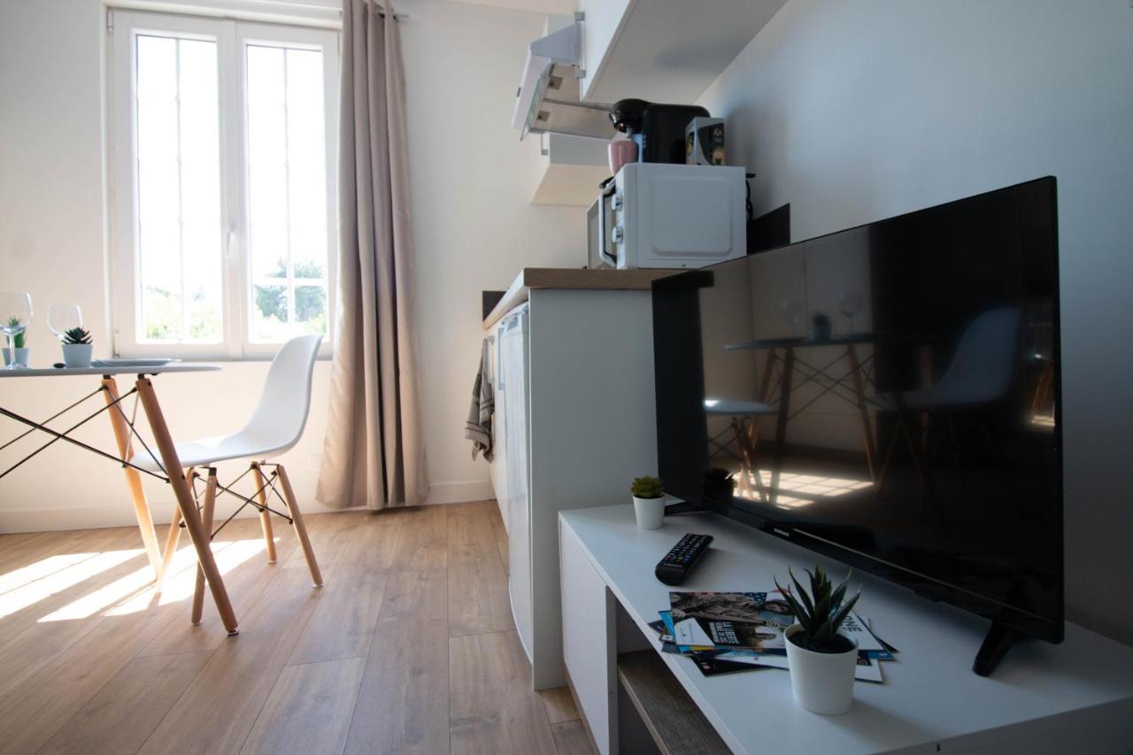 Home2Stay Valognes Extérieur photo