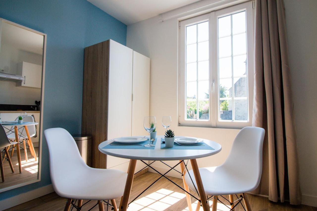 Home2Stay Valognes Extérieur photo