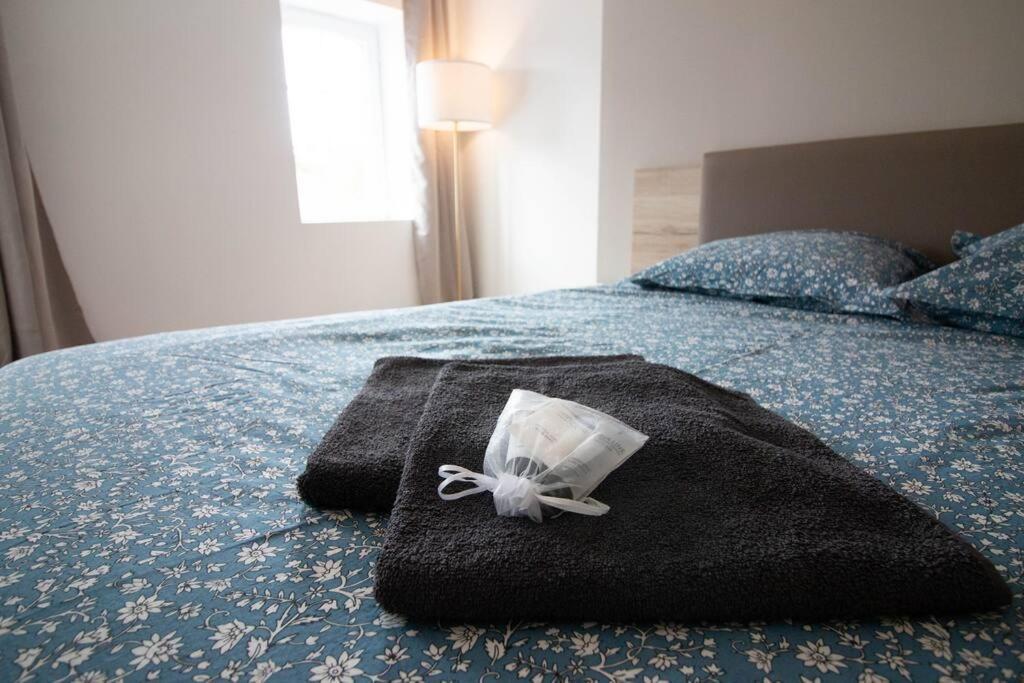 Home2Stay Valognes Extérieur photo