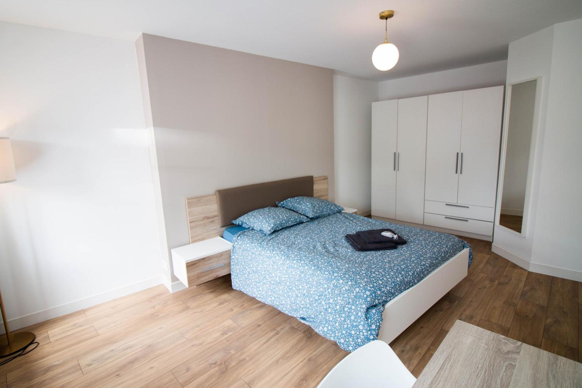 Home2Stay Valognes Extérieur photo